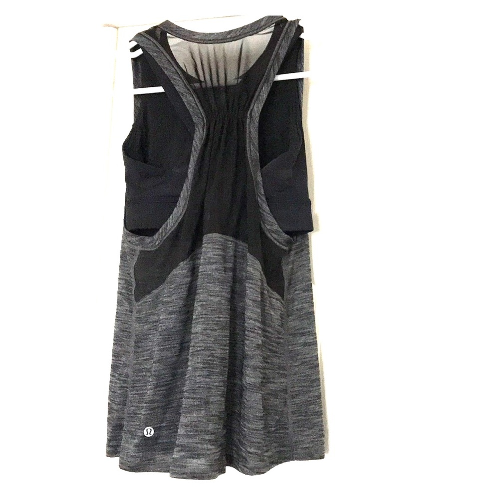 Lululemon gray top with attached bra. Size 2.